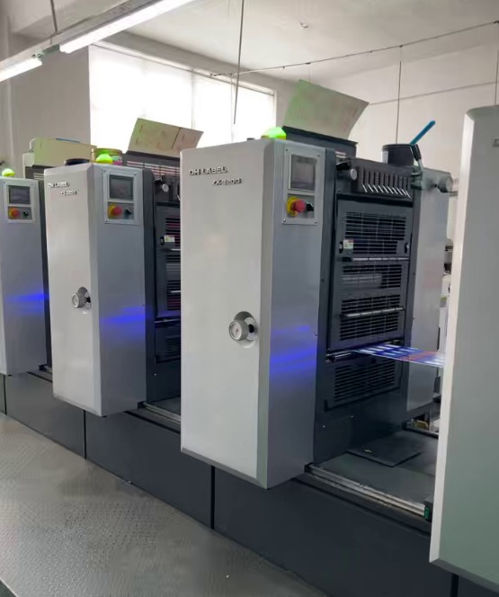 Capacitando atualizações de identidade de marca: nosso serviço de personalização de etiquetas autoadesivas alcança melhoria dupla na eficiência e qualidade da produção em massa